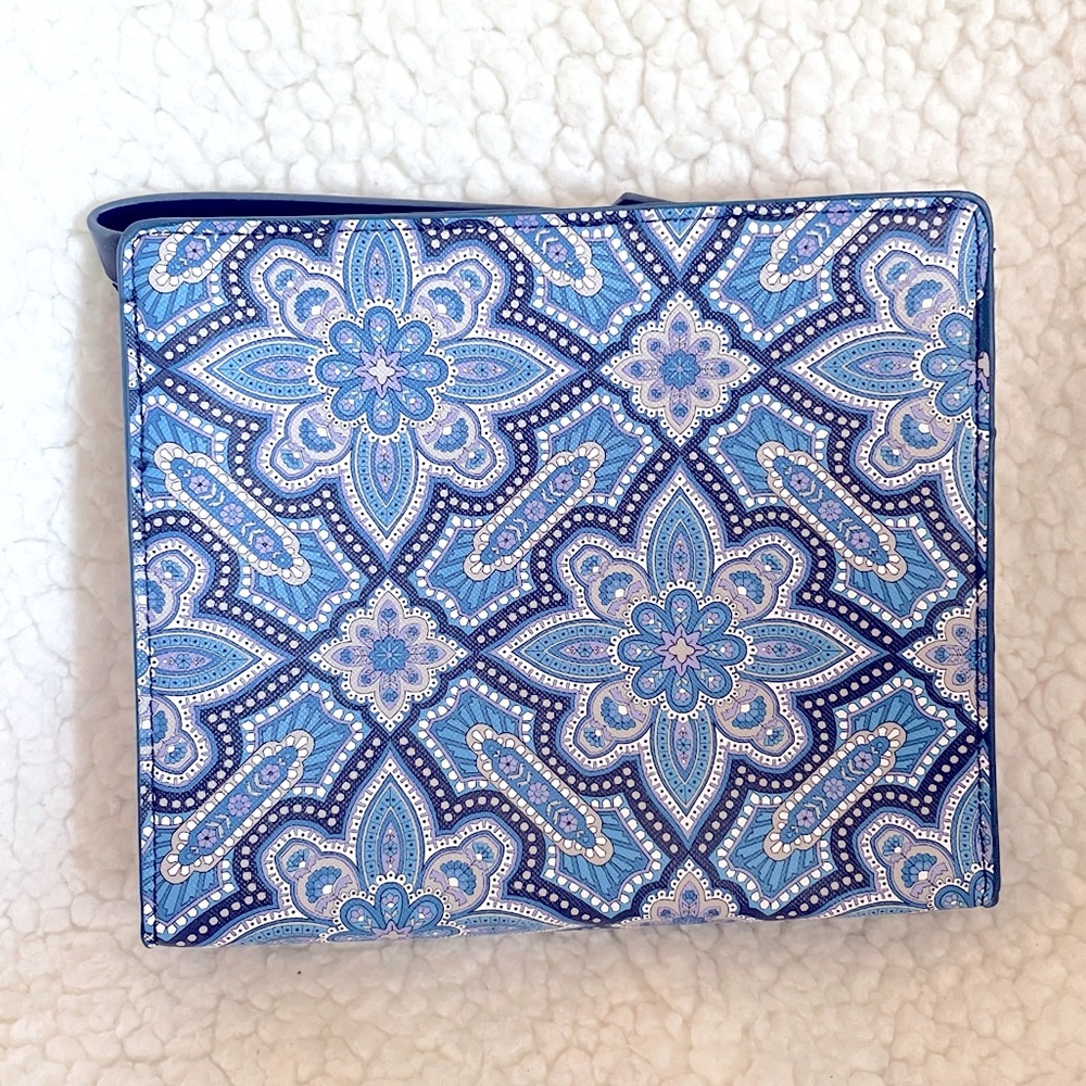 Liberty of London Wristlet - Picture 3 of 9